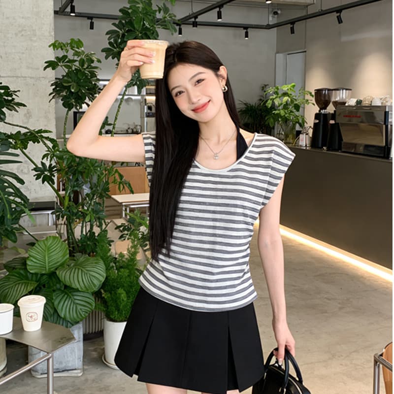한 부서 캐주얼 바람 행침 목 페이크 레이어드 스트라이프 반팔 티셔츠 여성 여름 새로운 프로 피부 디자인 센스 슬림해 보이는 맨위 이미지 4