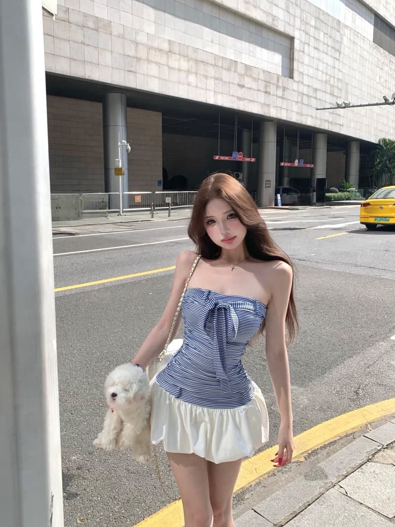 한 부서 부드러운 바람 디자인 센스 스트라이프 튜브탑 여성 드레스 여름 새로운 허리 수축 슬림해 보이는 다용도 꽃밭 미니 스커트 상세 이미지 3