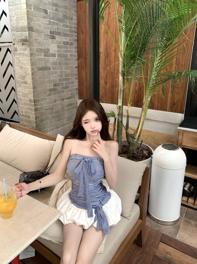 한 부서 부드러운 바람 디자인 센스 스트라이프 튜브탑 여성 드레스 여름 새로운 허리 수축 슬림해 보이는 다용도 꽃밭 미니 스커트 상세 이미지 8