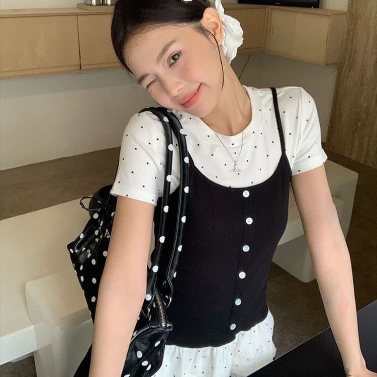 한 부서 달콤한 차가운 바람 페이크 레이어드 도트 무늬 슬립 반팔 티셔츠 미니멀리즘 귀여운 표지 고기 표지 배 폭발 다용도 맨위 상세 이미지 8