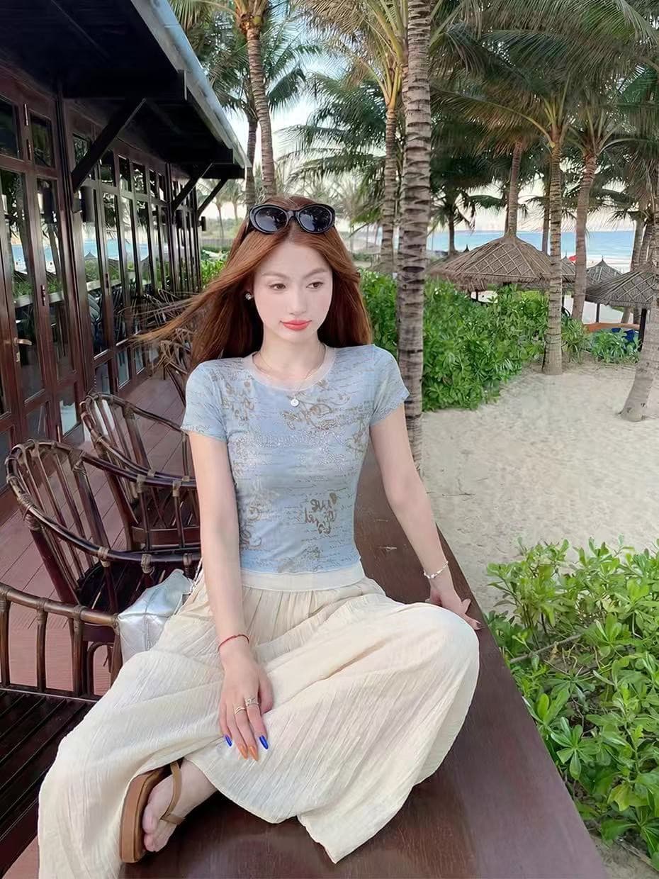 한 부서 파란색 페이크 레이어드 쇼트 스타일 긍정적 인 어깨 반팔 티셔츠 여성 여름 몸매 가꾸기 작은 키 디자인 센스 작은 대중 맨위 상세 이미지 4