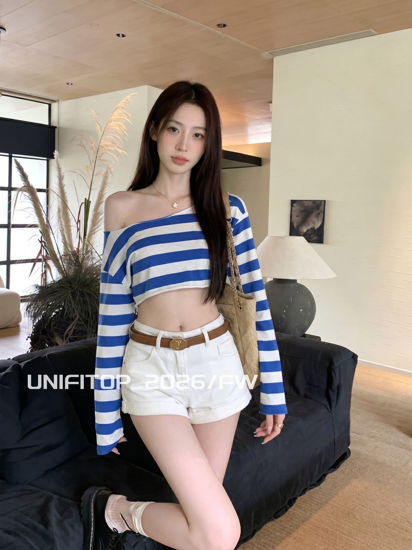 좋은 면 당겨 프레임 한 부서 블루 화이트 스트라이프 긴팔 티셔츠 여름 새로운 작은 대중 루즈핏 슬림해 보이는 쇼트 스타일 비스듬한 어깨 의류 상세 이미지 4