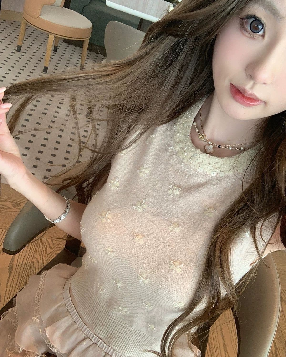 2026 봄 가을 새로운 다용도 품격 달콤한 부서 소녀 레이스 퍼프 계층의 감각 쌀 살구 색상 패치워크 반신 스커트 여성 상세 이미지 20