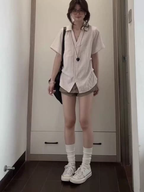 한 부서 느긋한 바람 V넥 핀치 Pleat 꼬집기 허리 반팔 여성 셔츠 여름 외출용 얇은 스타일 허리 수축 셔츠 품격 맨위 상세 이미지 8
