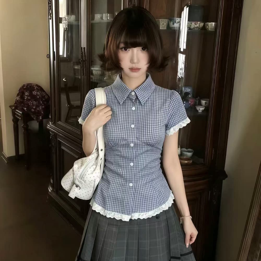 순수한 욕망 학원 스타일 블루 화이트 체크무늬 허리 수축 여성 셔츠 레이스 측면 거품 소매 꼬집기 허리 슬림해 보이는 반팔 맨위 이미지 4