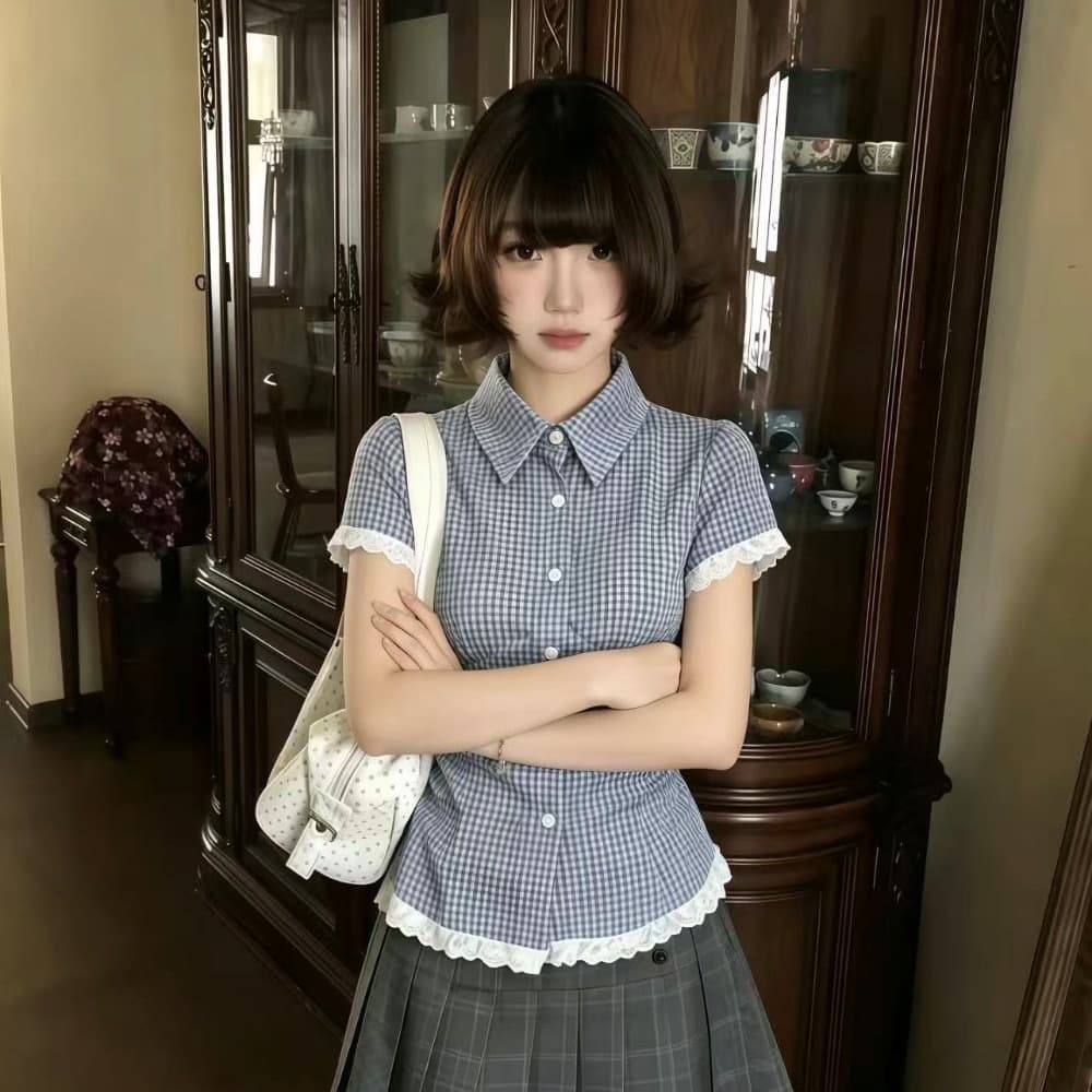 순수한 욕망 학원 스타일 블루 화이트 체크무늬 허리 수축 여성 셔츠 레이스 측면 거품 소매 꼬집기 허리 슬림해 보이는 반팔 맨위 상세 이미지 6