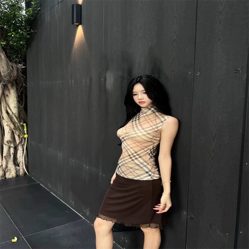 세트 체크무늬 민소매 조끼 여성 브라운 반신 스커트 타이트 스커트 투피스 세트 이미지 2