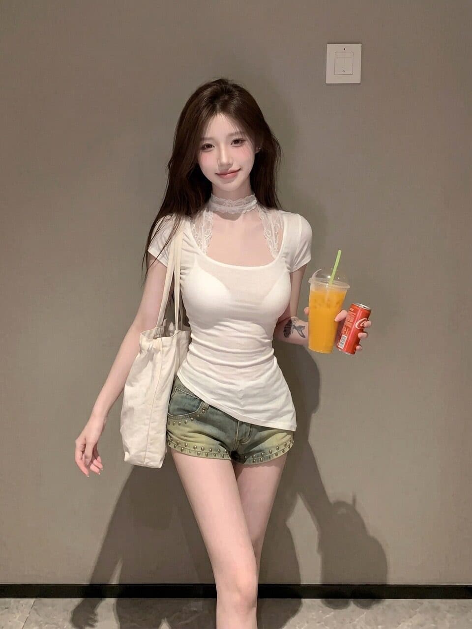 행침 목 레이스 디자인 센스 화이트 반팔 티셔츠 여성 불규칙 핫걸 바람 슬림해 보이는 다용도 레이스업 몸매 가꾸기 맨위 이미지 3