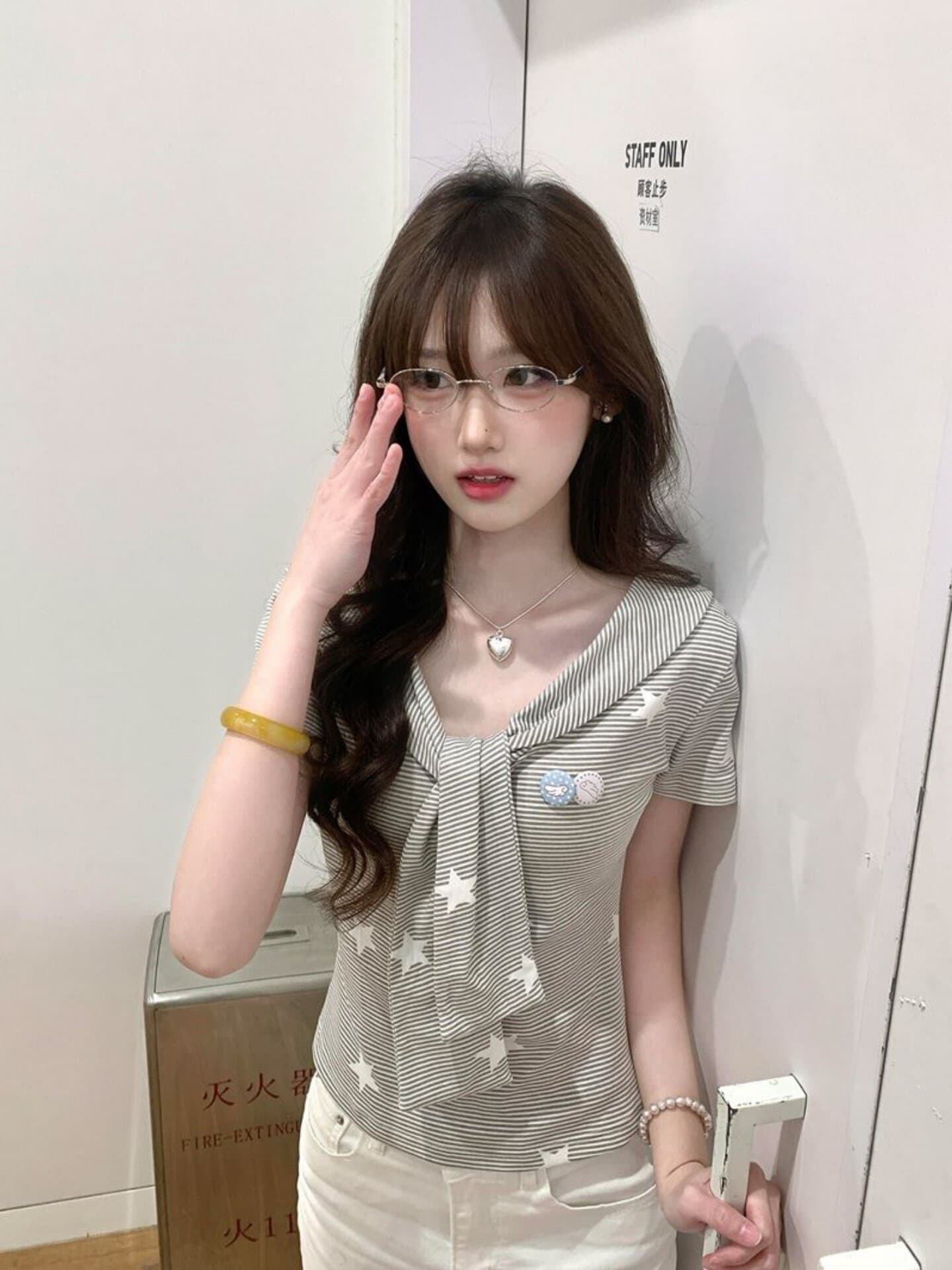 원본 원단 달콤함 해군 칼라 스트라이프 반팔 티셔츠 여성 여름 별 프린트 연령 감소 핫걸 몸매 가꾸기 맨위 상세 이미지 5