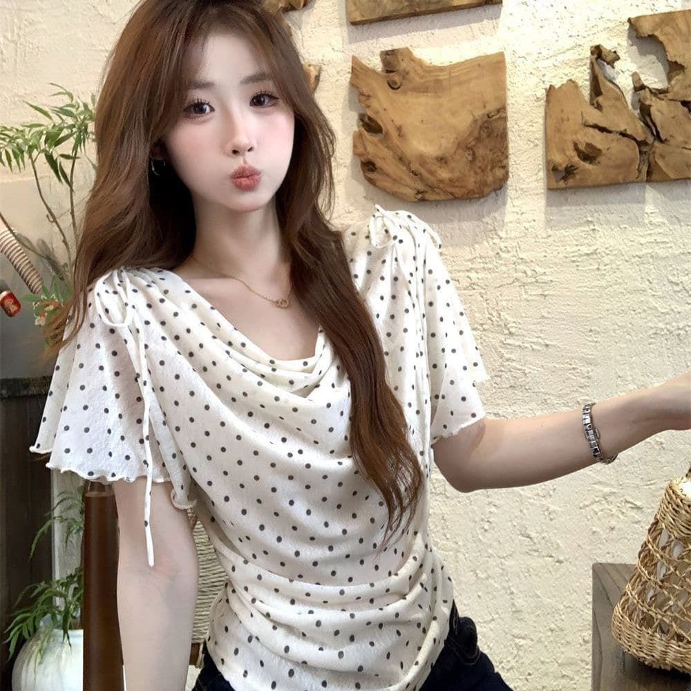 프랑스식 도트 무늬 V넥 레이스업 허리 수축 맨위 여성 여름 슬림해 보이는 품격 휴가 바람 패션 연령 감소 착용 가져 가라. 작은 키 이미지 2