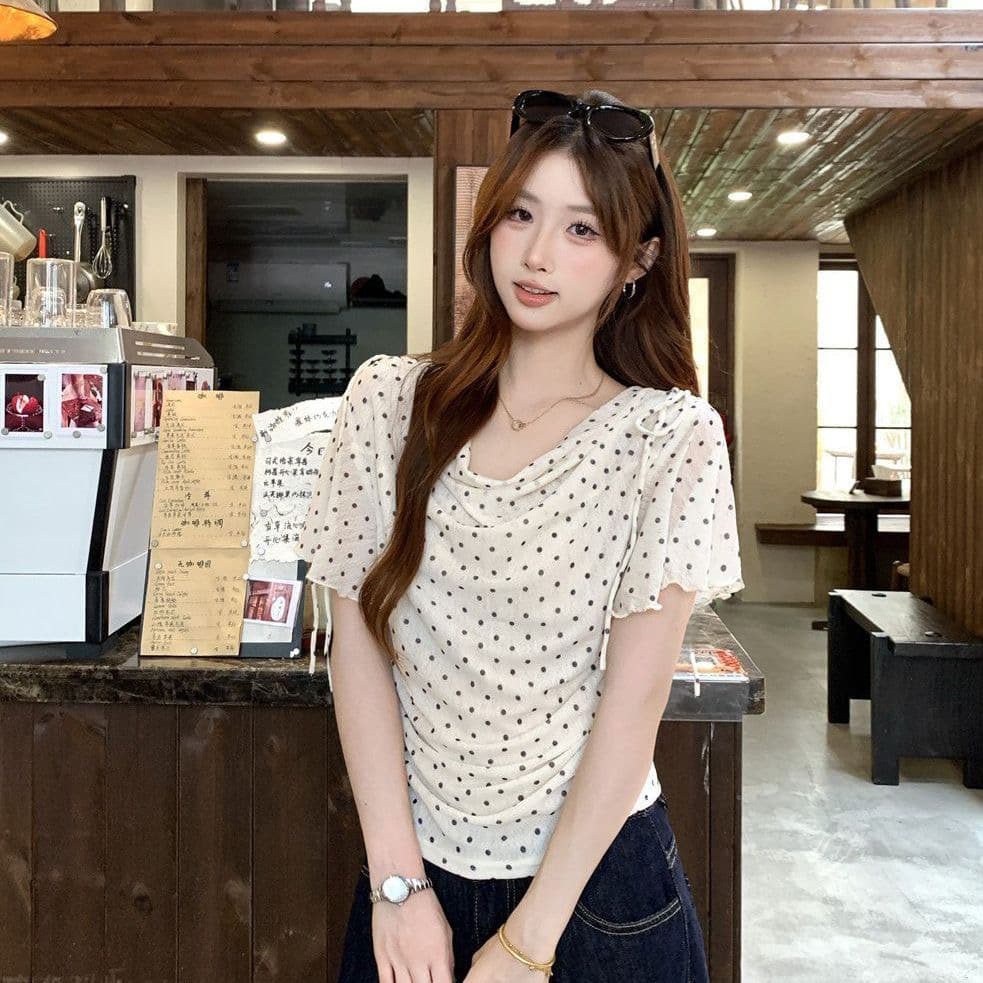 프랑스식 도트 무늬 V넥 레이스업 허리 수축 맨위 여성 여름 슬림해 보이는 품격 휴가 바람 패션 연령 감소 착용 가져 가라. 작은 키 이미지 5