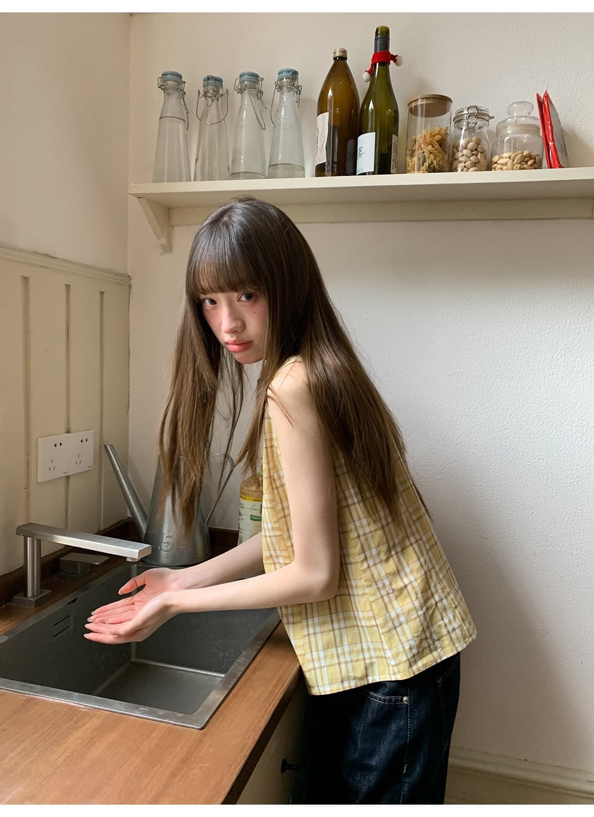 디자인 센스 폴로 칼라 민소매 여성 셔츠 여름 새로운 체크무늬 작은 셔츠 캐주얼 다용도 맨위 트렌디 상세 이미지 21