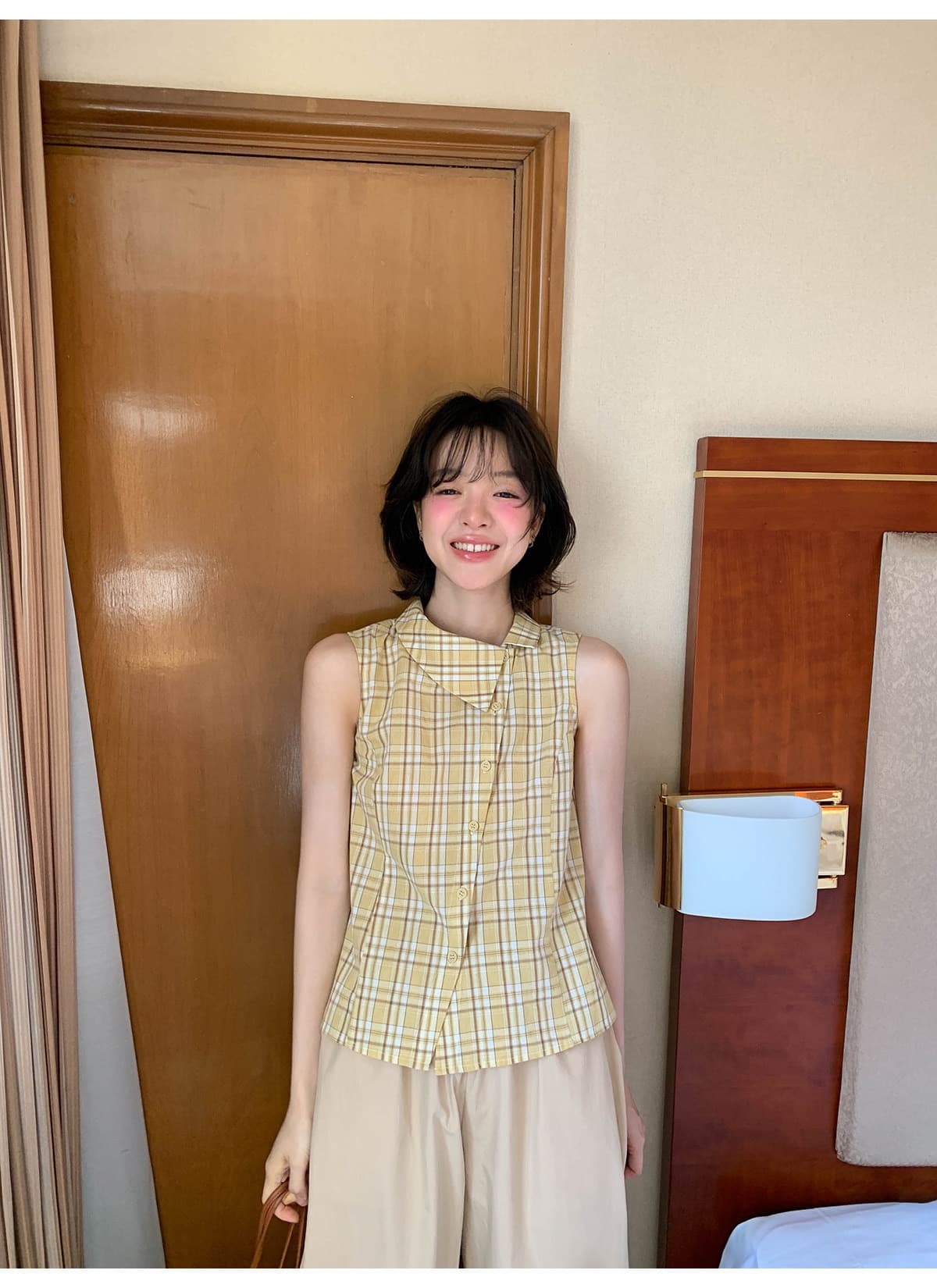 디자인 센스 폴로 칼라 민소매 여성 셔츠 여름 새로운 체크무늬 작은 셔츠 캐주얼 다용도 맨위 트렌디 상세 이미지 23