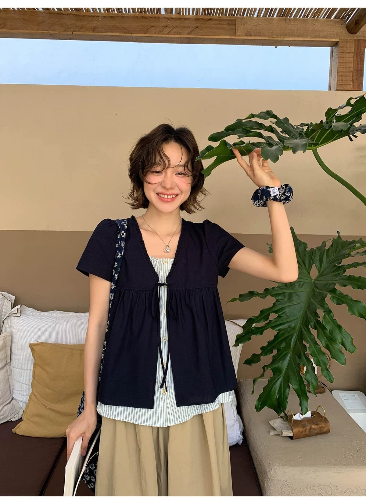원본 품질 페이크 레이어드 패치워크 반팔 여성 셔츠 여름 새로운 프릴 스트랩 작은 셔츠 디자인 센스 맨위 상세 이미지 20