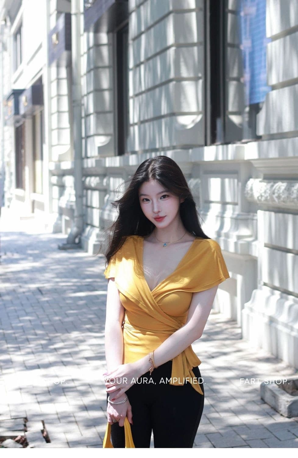프랑스식 디자인 센스 V넥 스트랩 반팔 여성 여름 새로운 핫걸 몸매 가꾸기 슬림해 보이는 꼬집기 허리 섹시함 다용도 맨위 상세 이미지 11