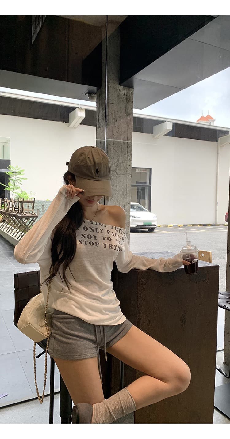 라이 경기 서울 자외선 차단 블라우스 여성 2026 새로운 여름 착용 가져 가라. 긴팔 티셔츠 핫걸 화이트 오프숄더 비스듬한 어깨 의류 상세 이미지 14