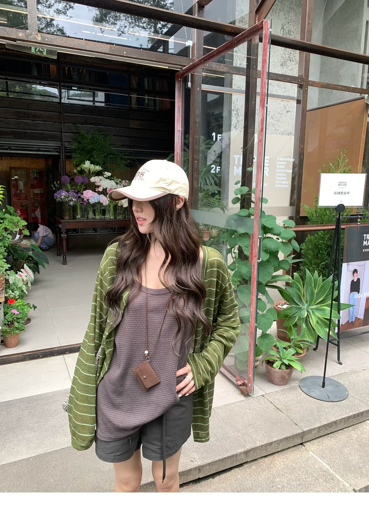 여름 미니멀리즘 품격 다용도 느긋한 바람 스트라이프 오픈 가디건 맨위 디자인 센스 캐주얼 루즈핏 니트 스웨터 외부 가져 가라. 상세 이미지 11