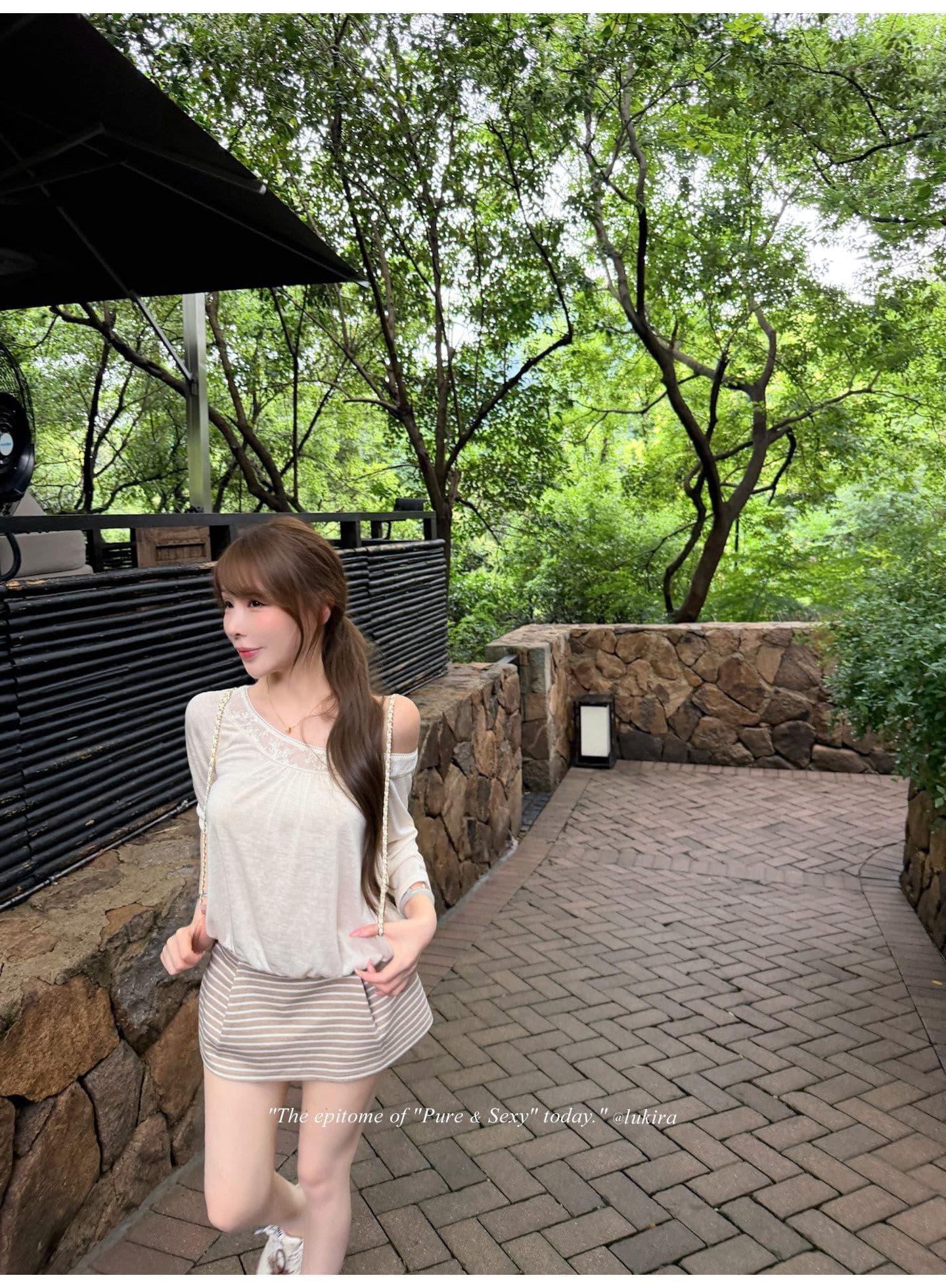 아름다운 구름 실 빛 셔츠 오프숄더 레이스 측면 자외선 차단 긴팔 티셔츠 여성 여름 통기성 맨위 상세 이미지 17