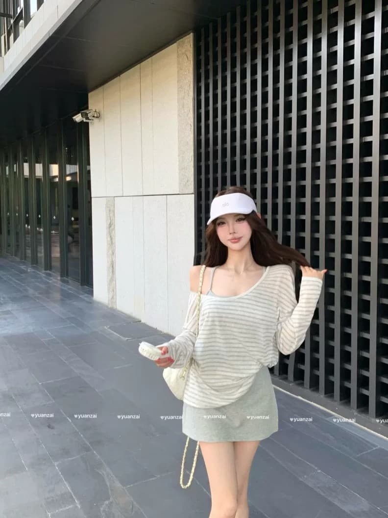 라이 경기 서울 주간 실크 눈꽃 여름 새로운 다용도 루즈핏 느긋한 비스듬한 어깨 긴팔 티셔츠 맨위 상세 이미지 3