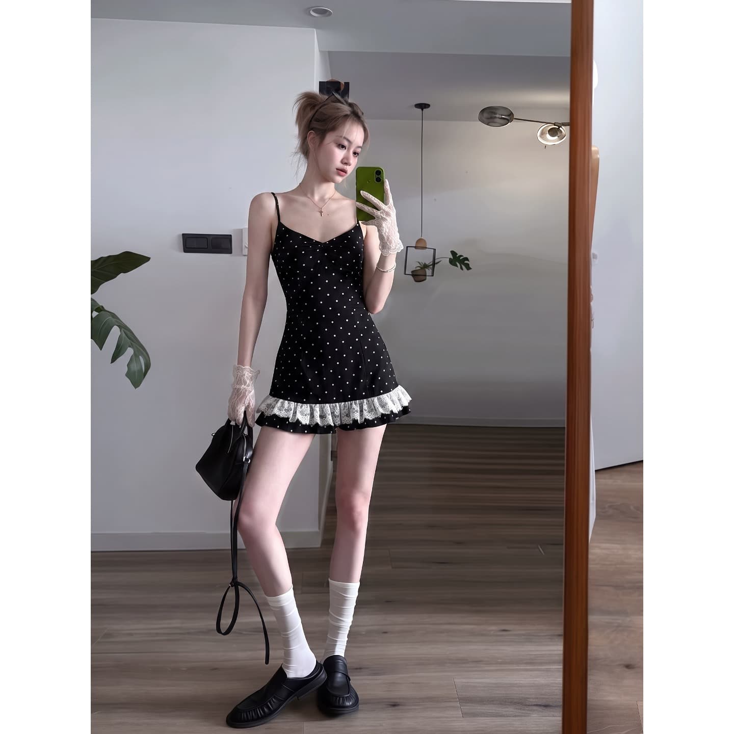 한 부서 흑인과 백인 도트 무늬 프릴 민소매 슬립 여성 드레스 여름 새로운 허리 수축 슬림해 보이는 품격 짧은 치마 상세 이미지 7