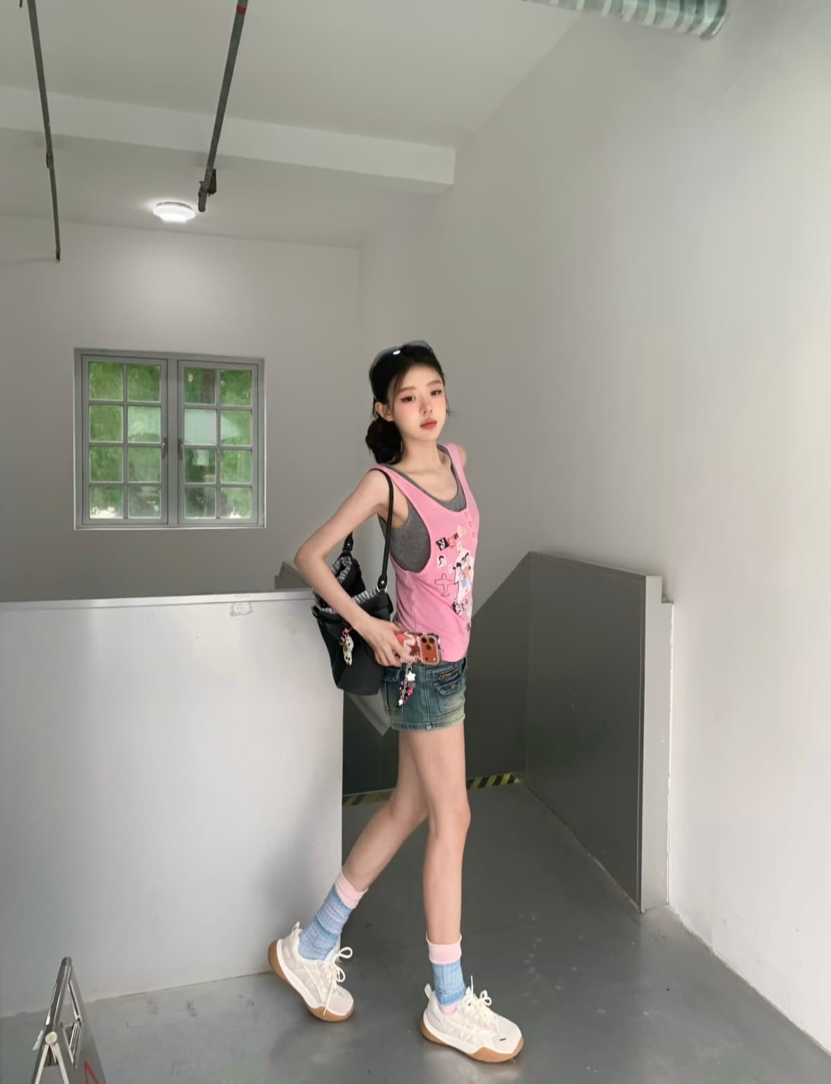 1 1 인 면 220 그램 아메리칸 만화 낙서 작은 대중 Chic 고급 센스 페이크 레이어드 조끼 여성 이미지 2