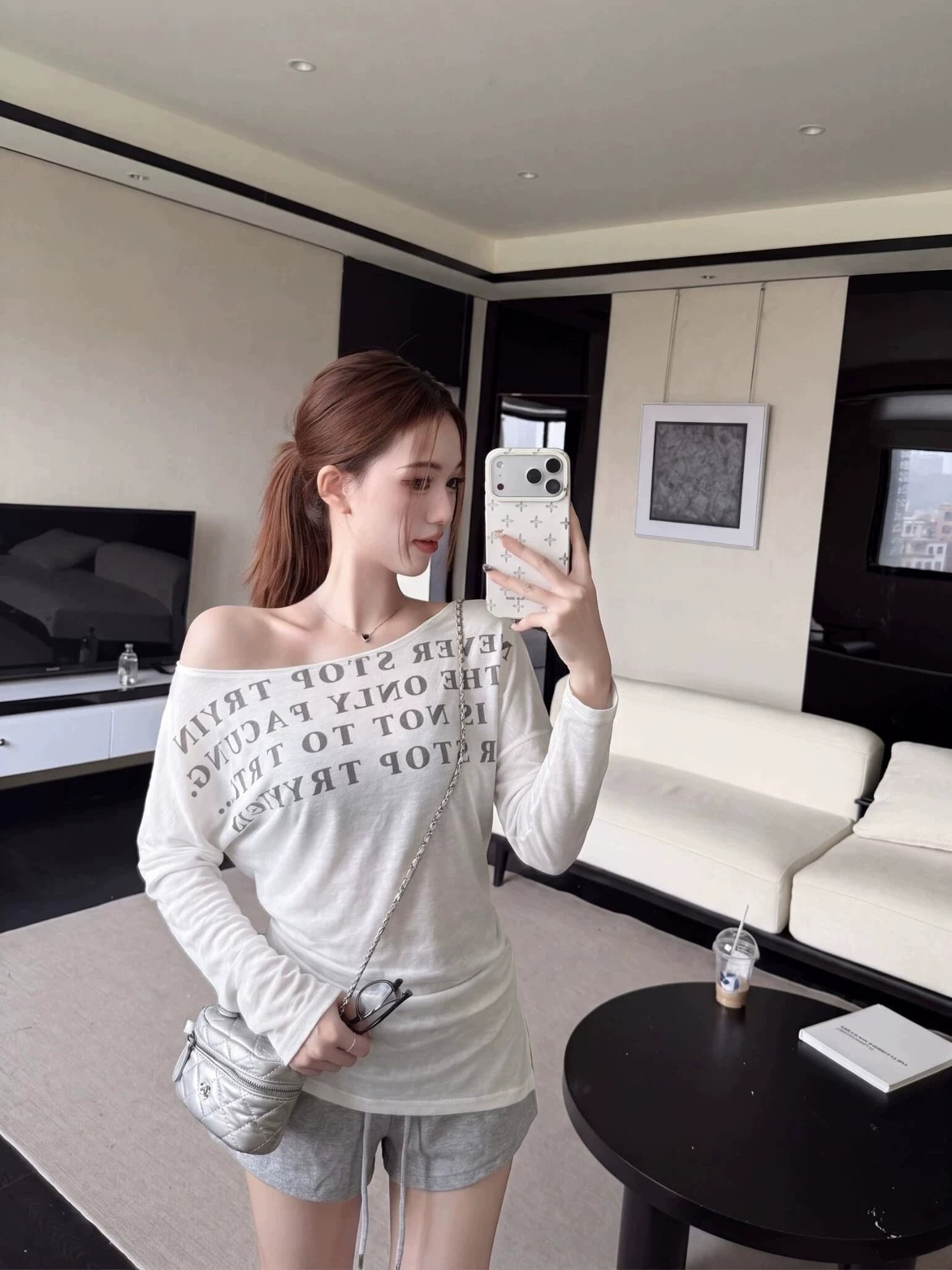라이 경기 서울 눈꽃 면 자외선 차단 블라우스 긴팔 루즈핏 다용도 슬림해 보이는 얇은 스타일 오프숄더 맨위 여성 이미지 2
