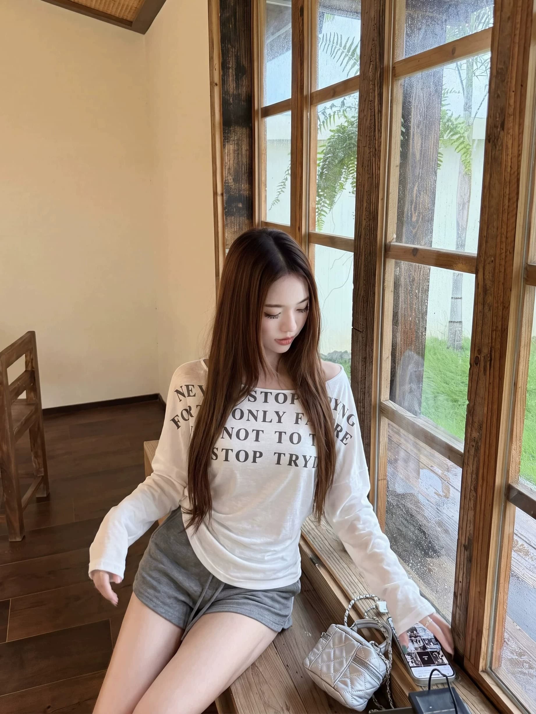 라이 경기 서울 눈꽃 면 자외선 차단 블라우스 긴팔 루즈핏 다용도 슬림해 보이는 얇은 스타일 오프숄더 맨위 여성 상세 이미지 4