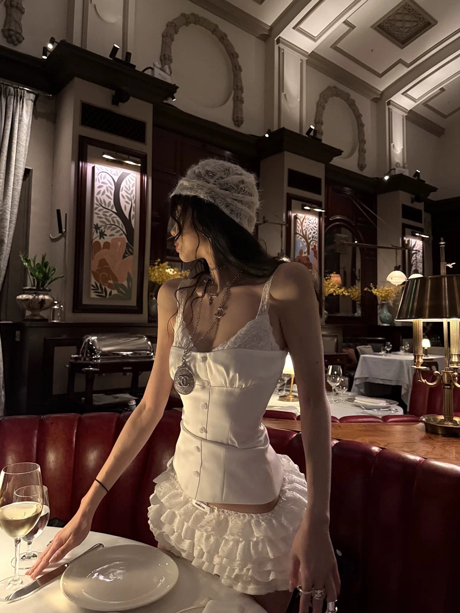 프랑스식 순수한 욕망 화이트 레이스 몸매 가꾸기 슬림해 보이는 패치워크 페이크 레이어드 조끼 슬립 여성 봄 여름 케이크 반신 미니 스커트 상세 이미지 3