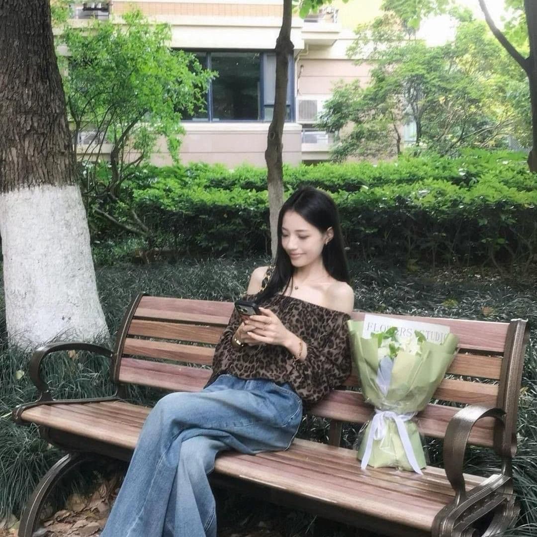프랑스식 레트로 레오파드 무늬 오프숄더 맨위 여성 여름 디자인 센스 작은 대중 벌룬 소매 쇼트 스타일 품격 오프숄더 작은 셔츠 상세 이미지 6