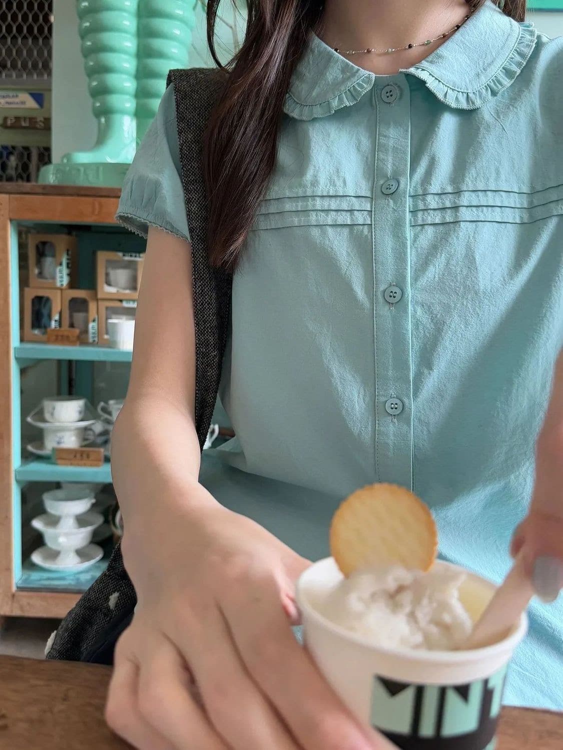 정가 순면 장기 Pleat 레이스 베이비 칼라 고급 작은 셔츠 여성 여름 시안 반팔 셔츠 맨위