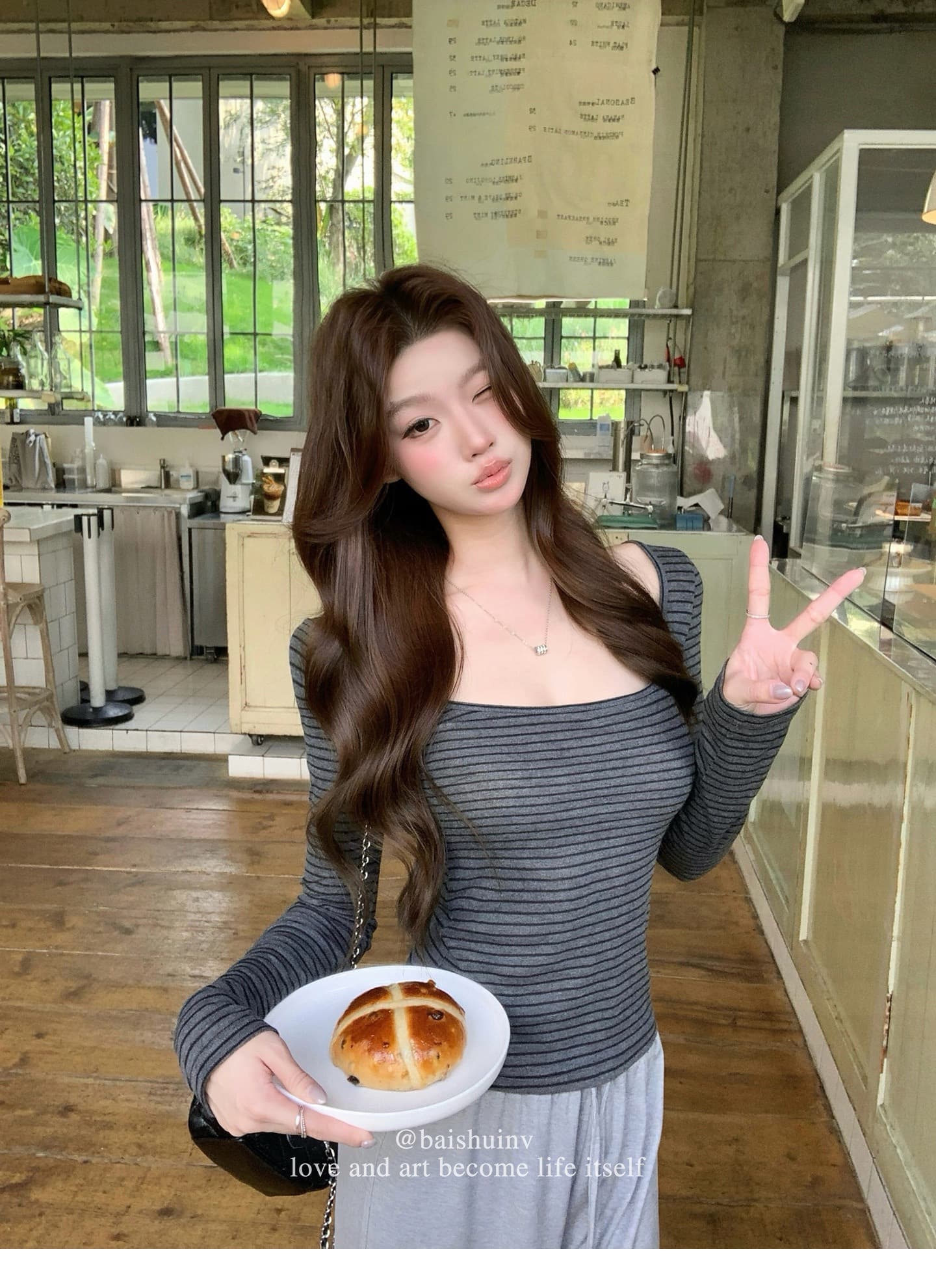 깊은 u 칼라 긴팔 티셔츠 여성 여름과 가을 얇은 스타일 한 부서 부드러운 허리 수축 핫걸 슬림해 보이는 다용도 작은 대중 스트라이프 맨위 상세 이미지 4