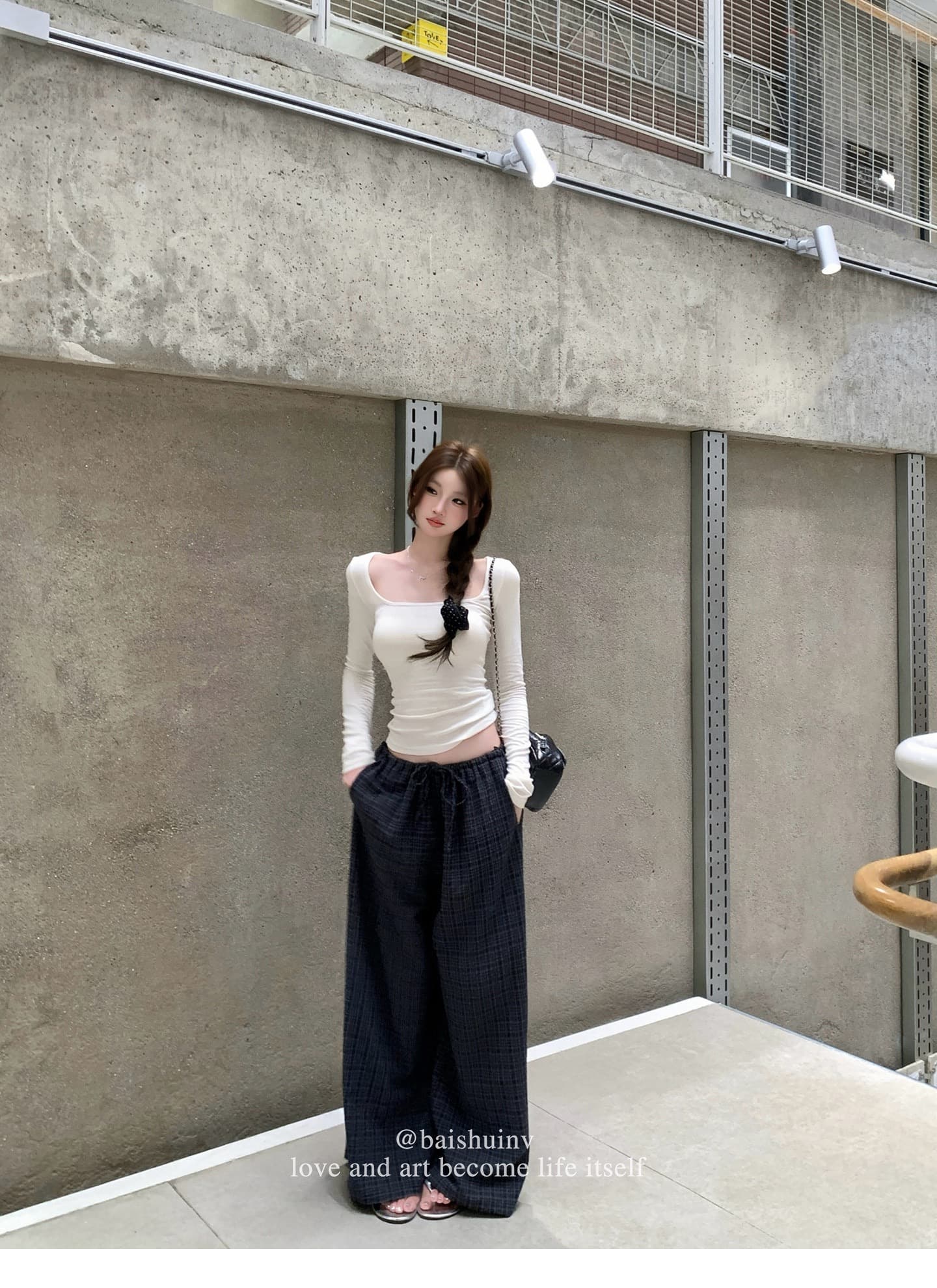 깊은 u 칼라 긴팔 티셔츠 여성 여름과 가을 얇은 스타일 한 부서 부드러운 허리 수축 핫걸 슬림해 보이는 다용도 작은 대중 스트라이프 맨위 상세 이미지 40