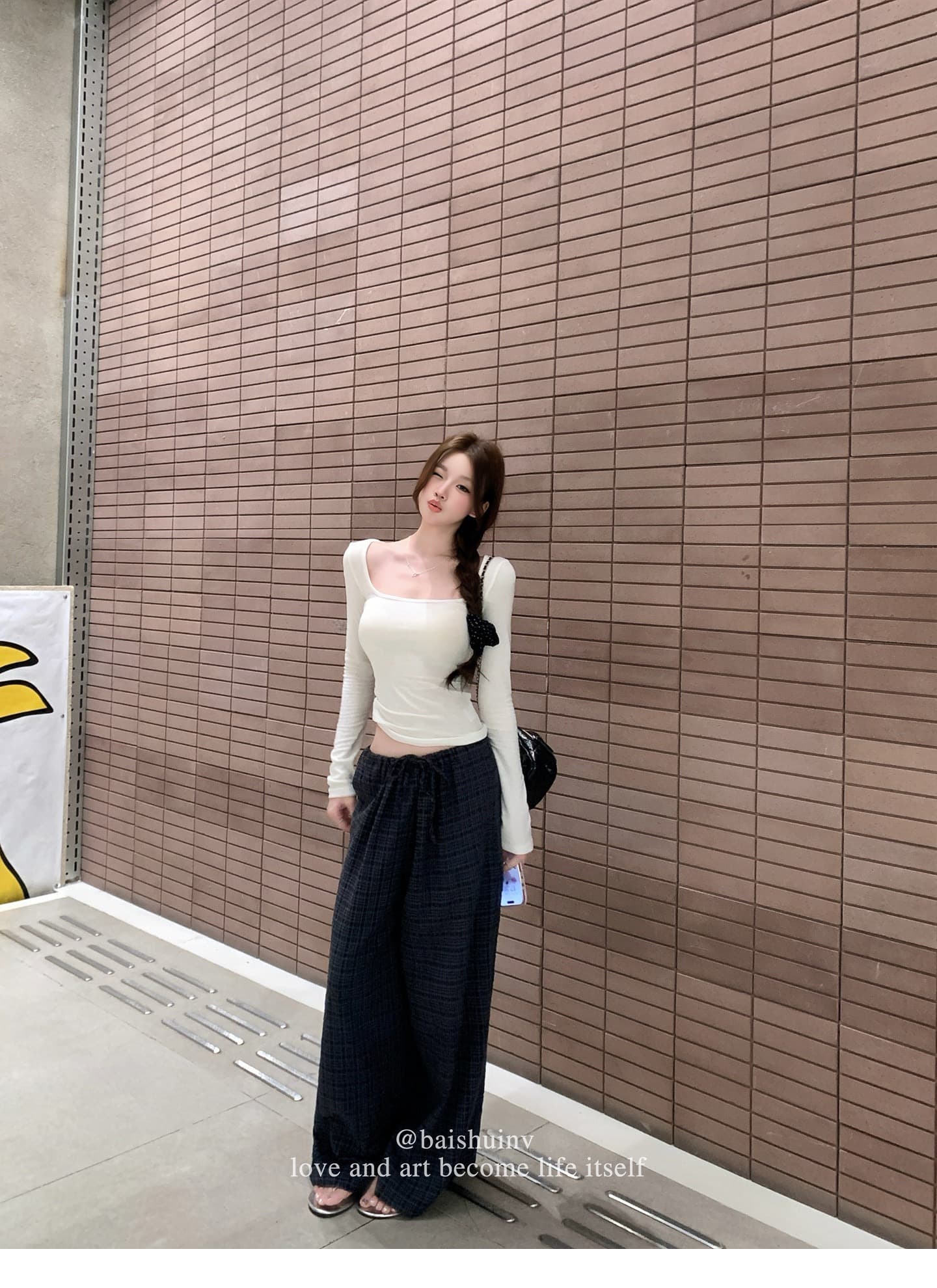 깊은 u 칼라 긴팔 티셔츠 여성 여름과 가을 얇은 스타일 한 부서 부드러운 허리 수축 핫걸 슬림해 보이는 다용도 작은 대중 스트라이프 맨위 상세 이미지 45