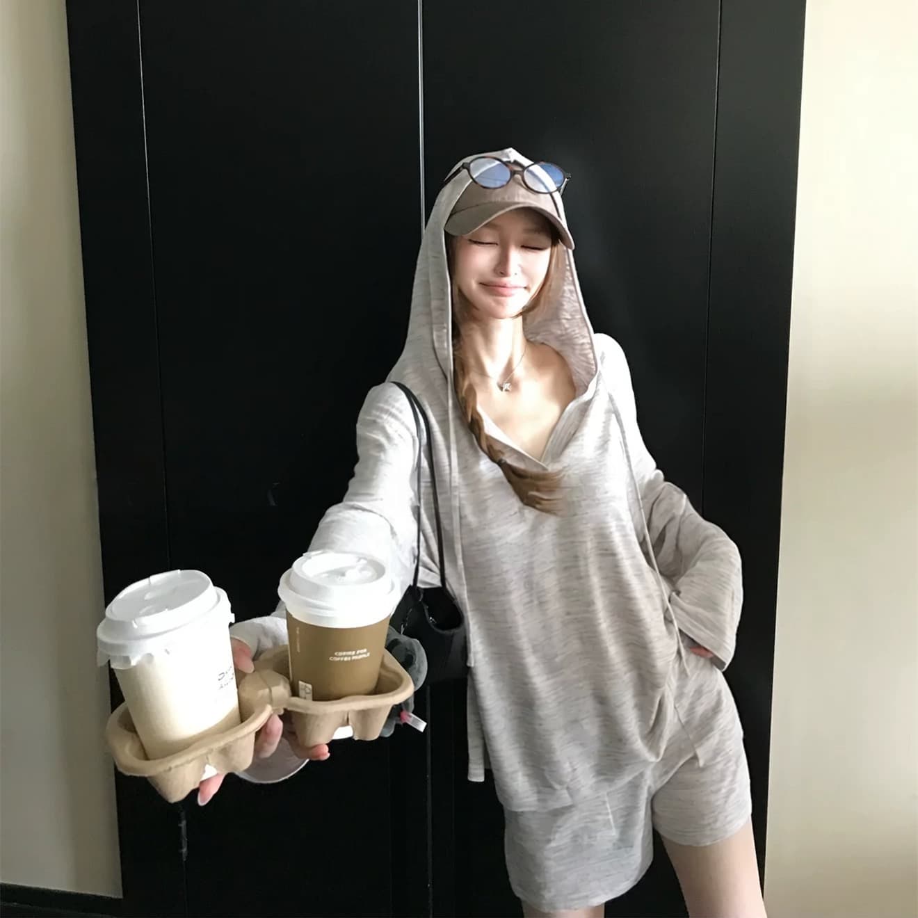 게으른 빛 산소 캐주얼 스포츠 슈트 여성 봄 여름 투피스 세트 반바지 후드티 루즈핏 가정 외출용 러닝 서비스 이미지 3
