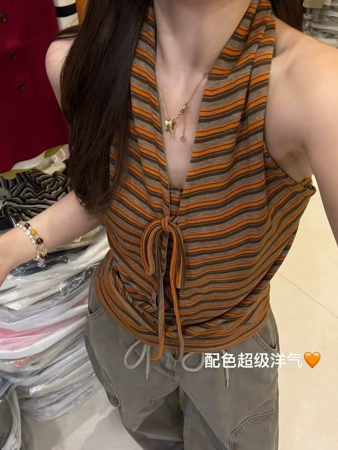 행침 목 스트라이프 조끼 여성 2026 여름 새로운 한국 스타일 레이스업 페이크 레이어드 섹시함 슬림해 보이는 몸매 가꾸기 민소매 맨위 상세 이미지 9