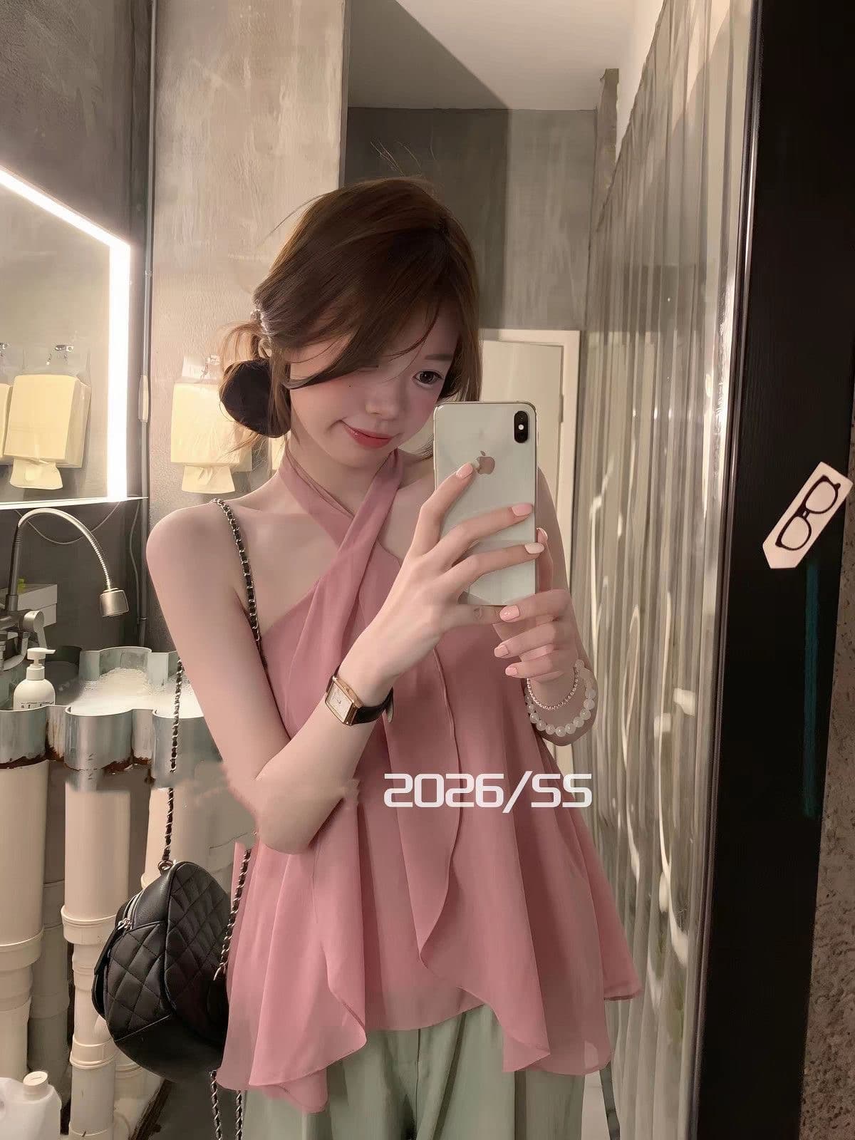 핑크색 십자가 행침 목 맨위 슬림해 보이는 디자인 상세 이미지 1