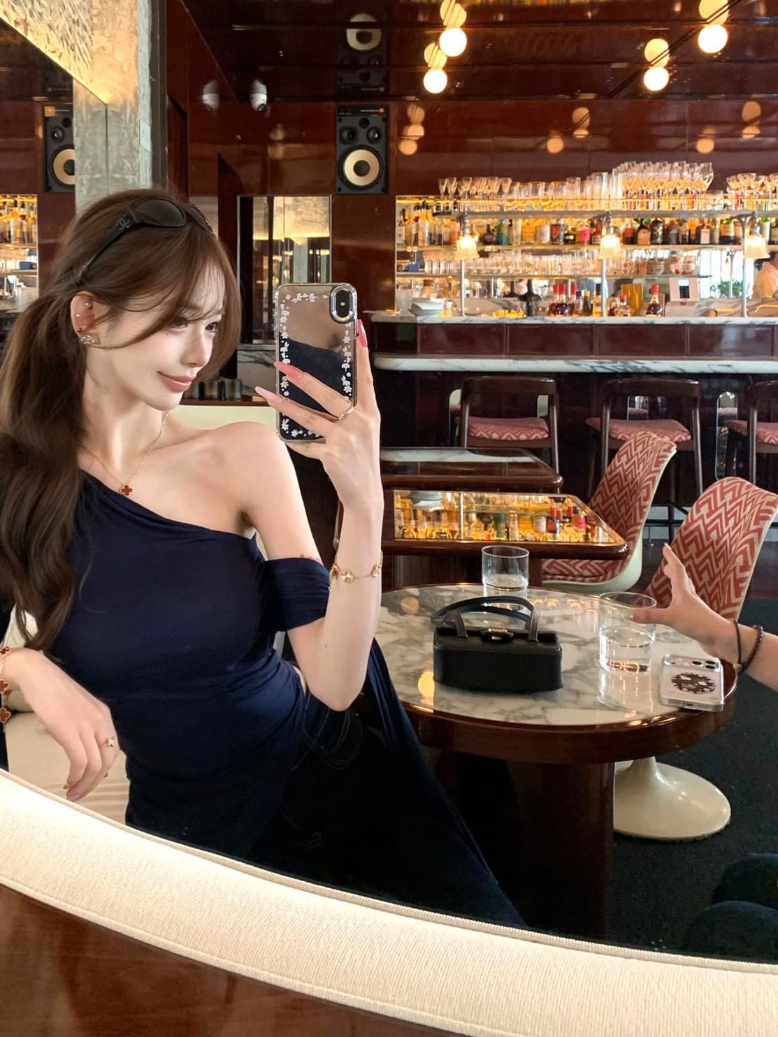 모달 불규칙 비스듬한 어깨 디자인 센스 티셔츠 리본 허리 수축 여성 조기 가을 작은 대중 핫걸 디스플레이 몸 맨위 상세 이미지 1