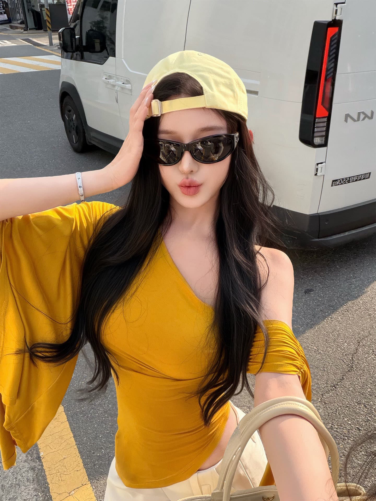 모달 불규칙 비스듬한 어깨 디자인 센스 티셔츠 리본 허리 수축 여성 조기 가을 작은 대중 핫걸 디스플레이 몸 맨위 상세 이미지 4