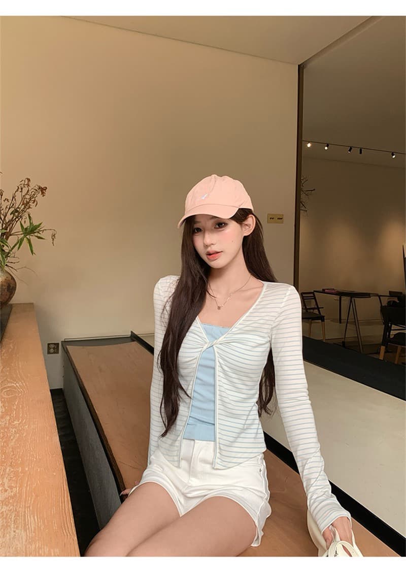 원본 1 1개 제품 훌륭함 섹션 기타 색상 긍정적 인 어깨 페이크 레이어드 긴팔 티셔츠 이른 가을 봄 몸매 가꾸기 쇼트 스타일 인사이드 가져 가라. 기본 셔츠 상세 이미지 9