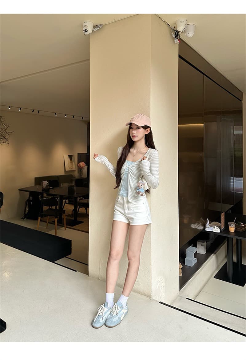 원본 1 1개 제품 훌륭함 섹션 기타 색상 긍정적 인 어깨 페이크 레이어드 긴팔 티셔츠 이른 가을 봄 몸매 가꾸기 쇼트 스타일 인사이드 가져 가라. 기본 셔츠 상세 이미지 13