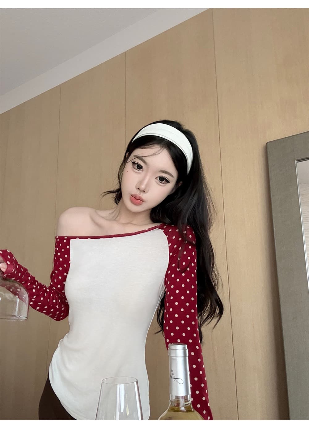 260 그램 사람들 면 삼색 도트 무늬 비스듬한 어깨 긴팔 티셔츠 여성 가을 핫걸 패치워크 몸매 가꾸기 슬림해 보이는 디자인 센스 맨위 상세 이미지 8
