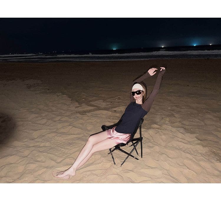 광저우 사람들 면 260 그램 이른 가을 한국 스타일 배색 소매 몸매 가꾸기 다용도 캐주얼 긴팔 티셔츠 만나는 작은 셔츠 맨위 여성 상세 이미지 19