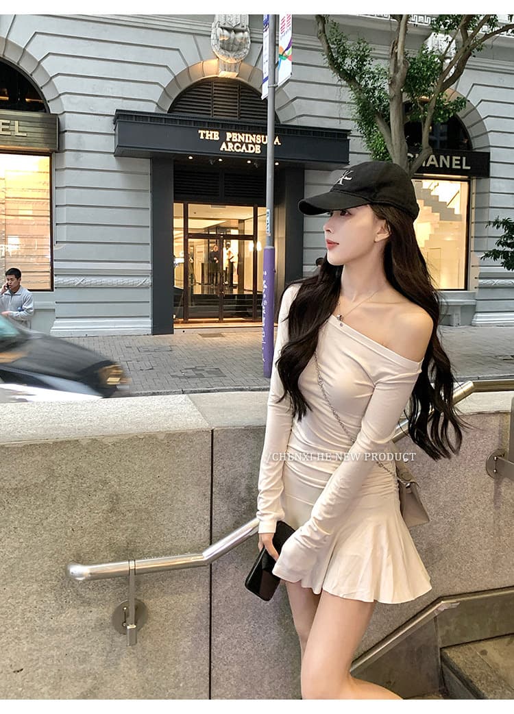 나팔 드레스 가을 핫걸 섹시함 품격 주름 몸매 가꾸기 새로운 긴팔 허리 수축 슬림해 보이는 미니 스커트 치마 상세 이미지 10