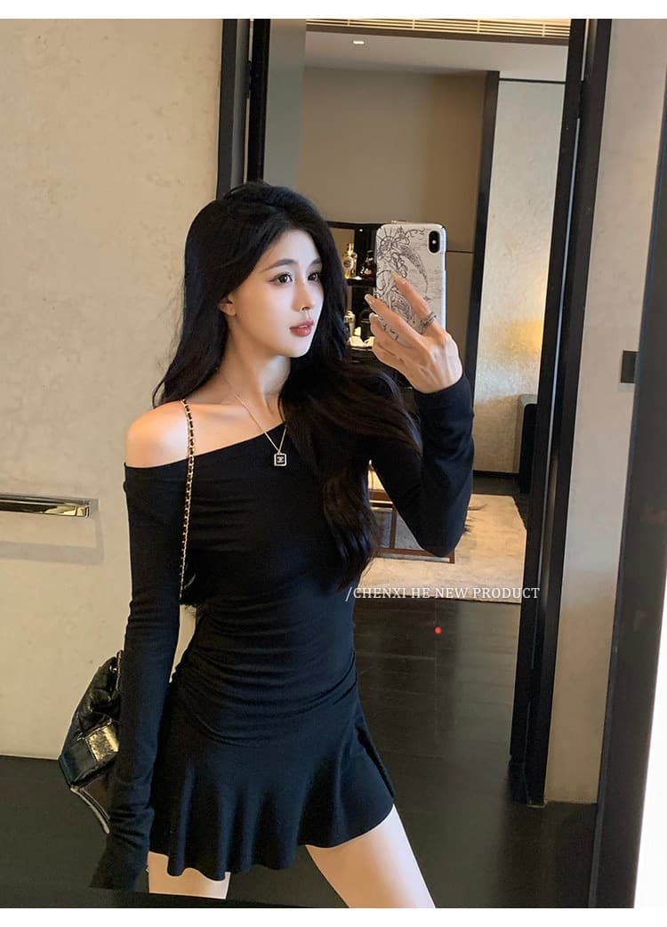 나팔 드레스 가을 핫걸 섹시함 품격 주름 몸매 가꾸기 새로운 긴팔 허리 수축 슬림해 보이는 미니 스커트 치마 상세 이미지 12
