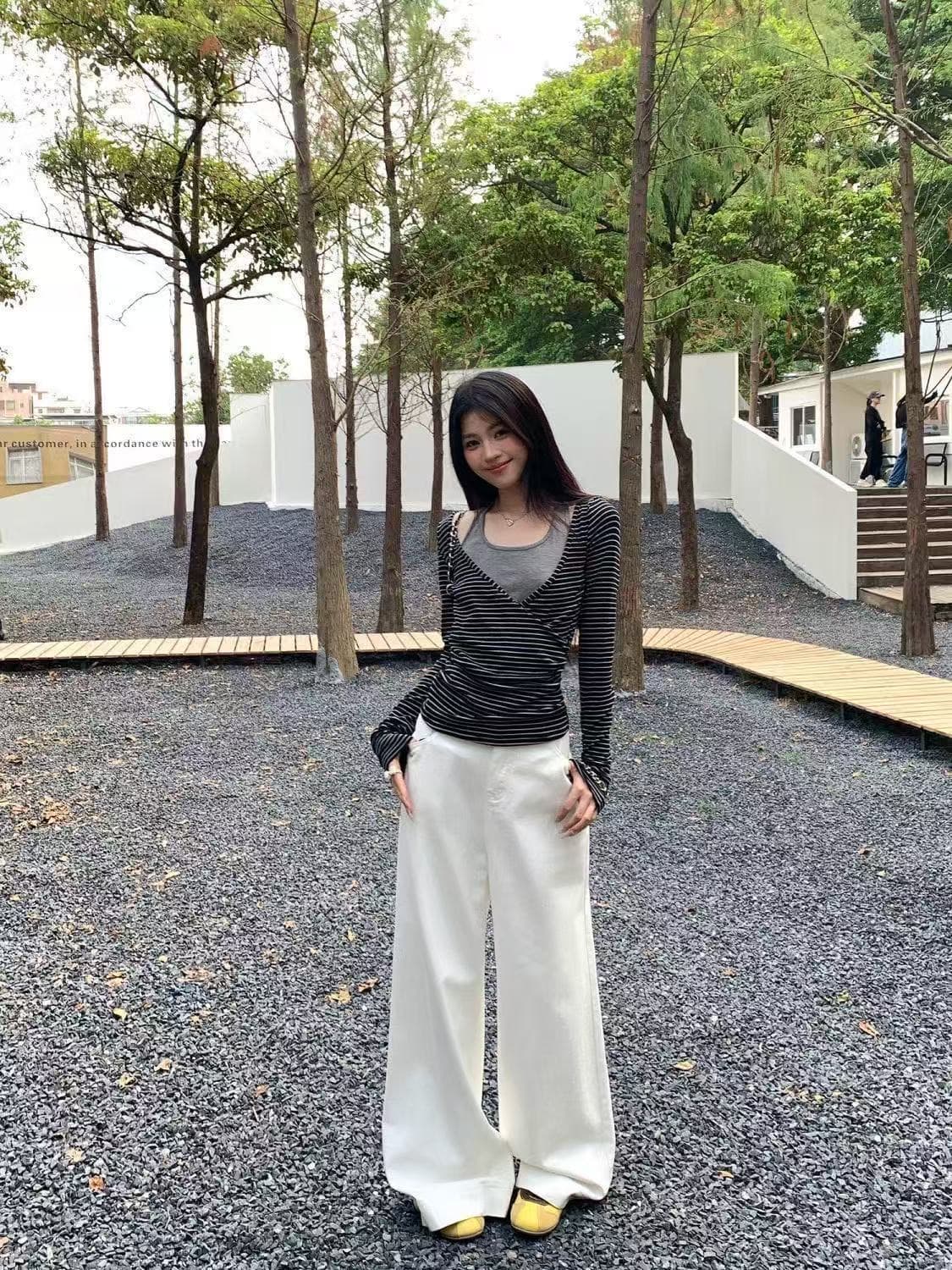경관 그림 원본 원단 250그램 스트라이프 배색 행침 목 몸매 가꾸기 페이크 레이어드 티셔츠 가을 순수한 욕망 맨위 여성 이미지 3