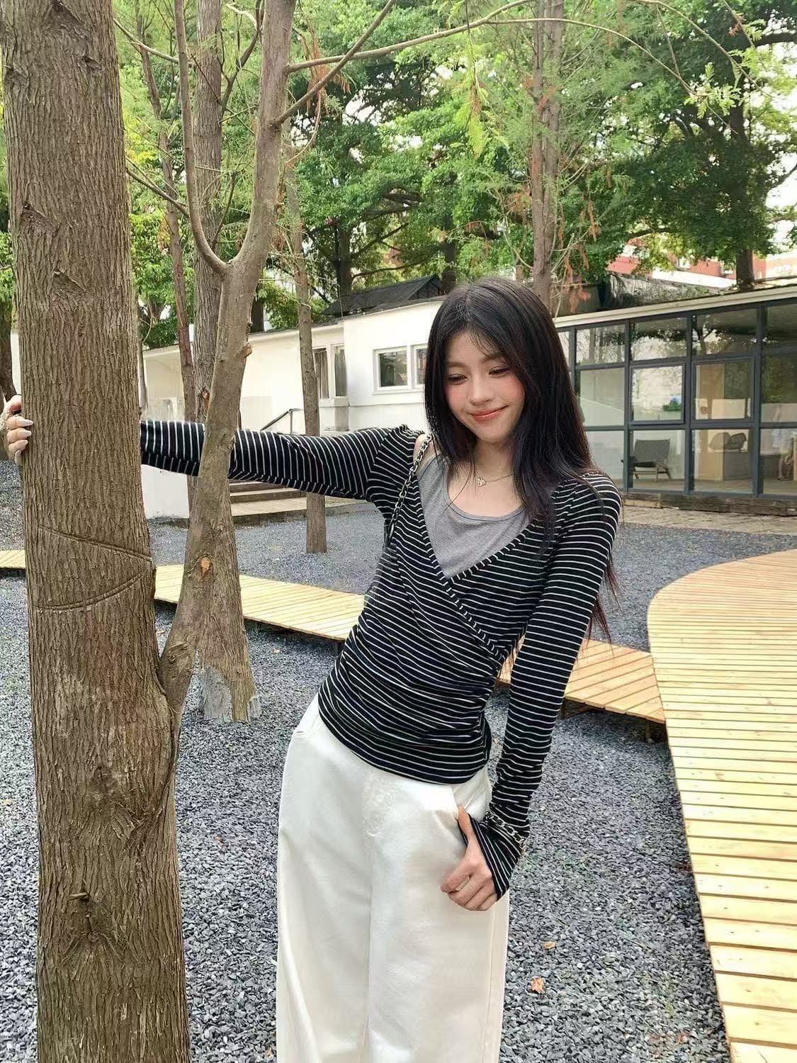 경관 그림 원본 원단 250그램 스트라이프 배색 행침 목 몸매 가꾸기 페이크 레이어드 티셔츠 가을 순수한 욕망 맨위 여성 상세 이미지 11