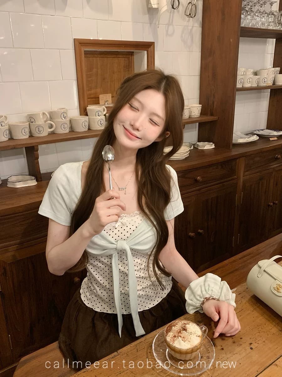 배색 나비 매듭 티셔츠 여름 새로운 패치워크 디자인 센스 페이크 레이어드 u 칼라 반팔 다용도 출퇴근 작은 맨위 여성 상세 이미지 10
