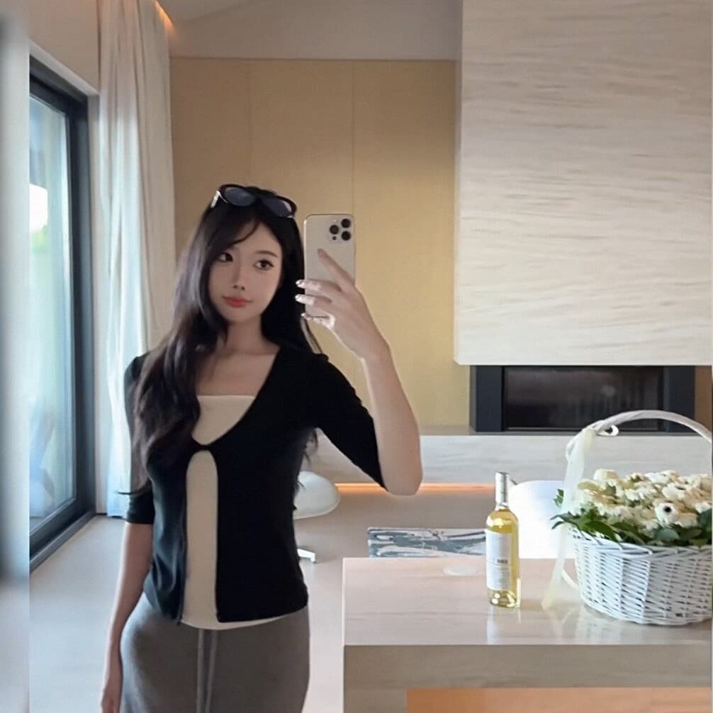 페이크 레이어드 배색 패치워크 V넥 중간 소매 티셔츠 여성 여름 디자인 센스 몸매 가꾸기 슬림해 보이는 핫걸 쇼트 스타일 캐주얼 맨위 상세 이미지 5