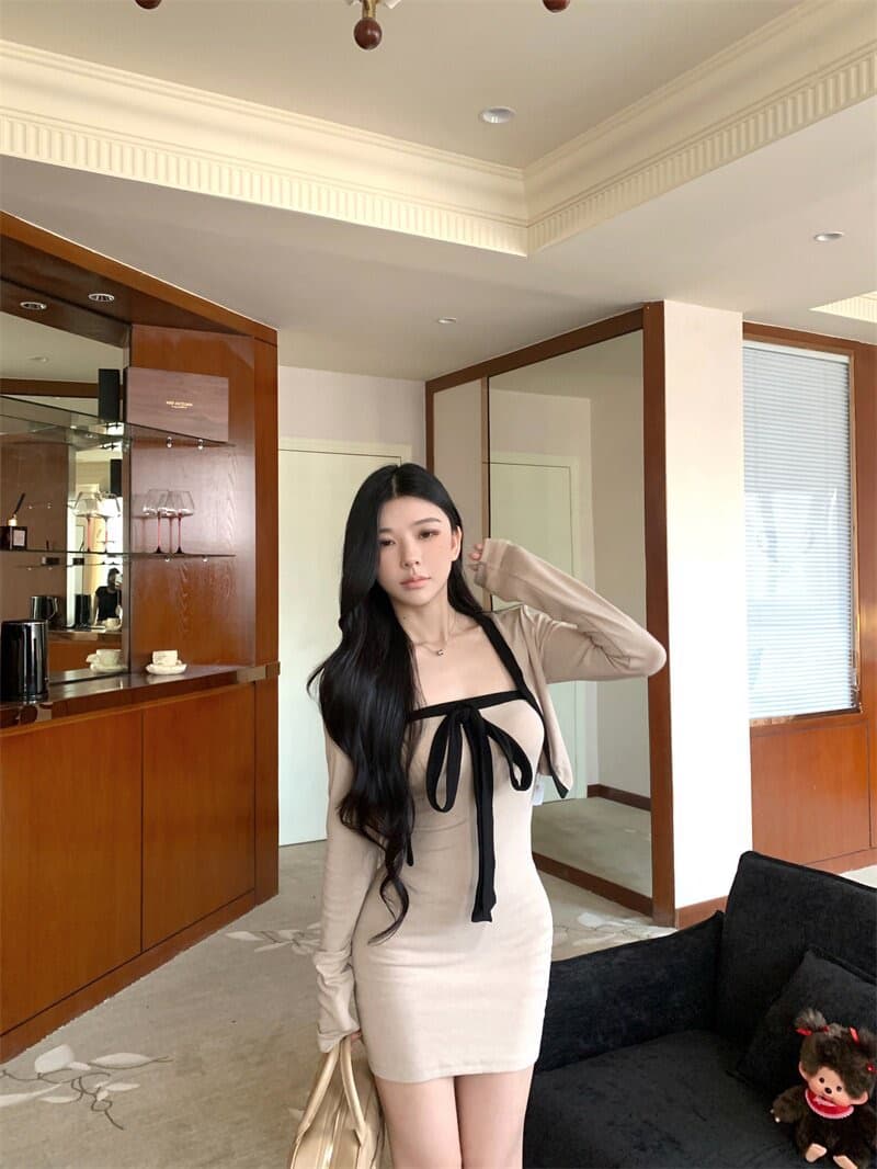 프랑스식 품격 배색 긴팔 오픈 가디건 여성 코트 가을 명문 여성 바람 세트 스트랩 튜브탑 드레스 투피스 세트 상세 이미지 10