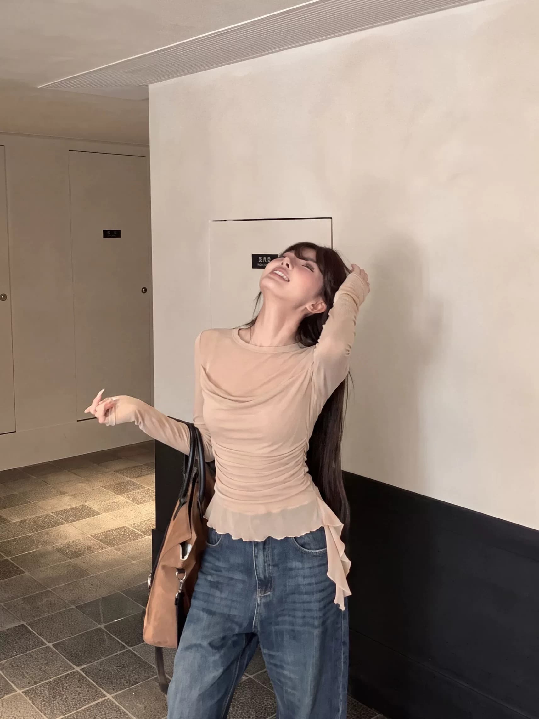 부티크 양모 40d 망사 패치워크 긴팔 티셔츠 여성 새로운 조기 가을 몸매 가꾸기 다용도 맨위 상세 이미지 4